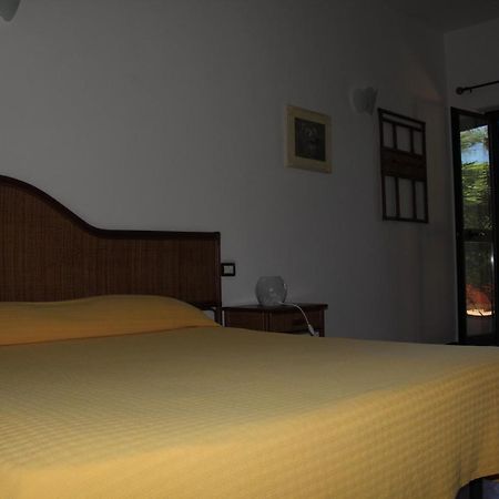 Гостевой дом Casa Vacanze Marzano Тропея Экстерьер фото